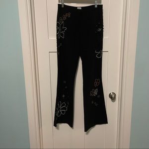 Vintage cache size 6 black flare floral beaded and embroidered trouser pants!
